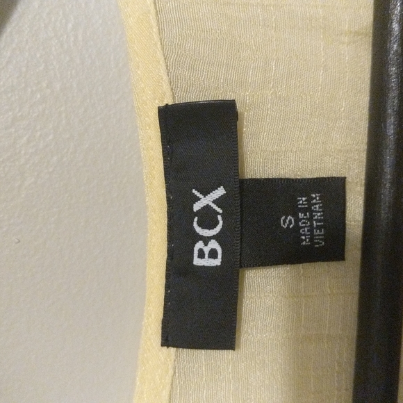 BCX blouse - Picture 2 of 4